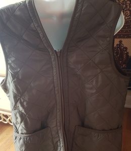 Mens Quilted Barbour vest Green Medium!